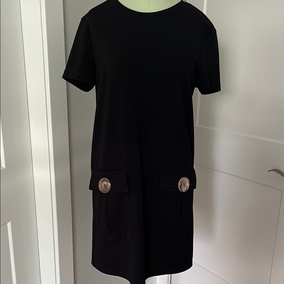 Zara Dresses & Skirts - Zara Black Mini Sheath Dress Short Sleeve Crew Neck